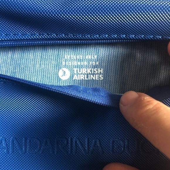 Mandarina Duck Faux Leather Small Makeup Travel Pouch Zippier Royal Blue - Picture 7 of 10